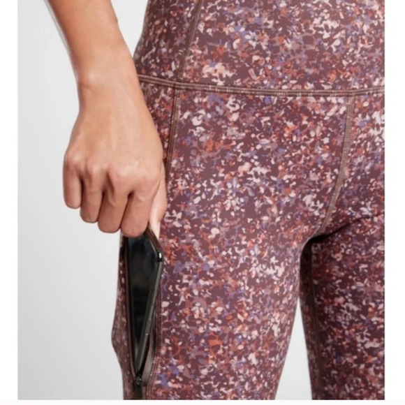 Athleta Rainier Printed Mesh Tight Size Small - Picture 4 of 11